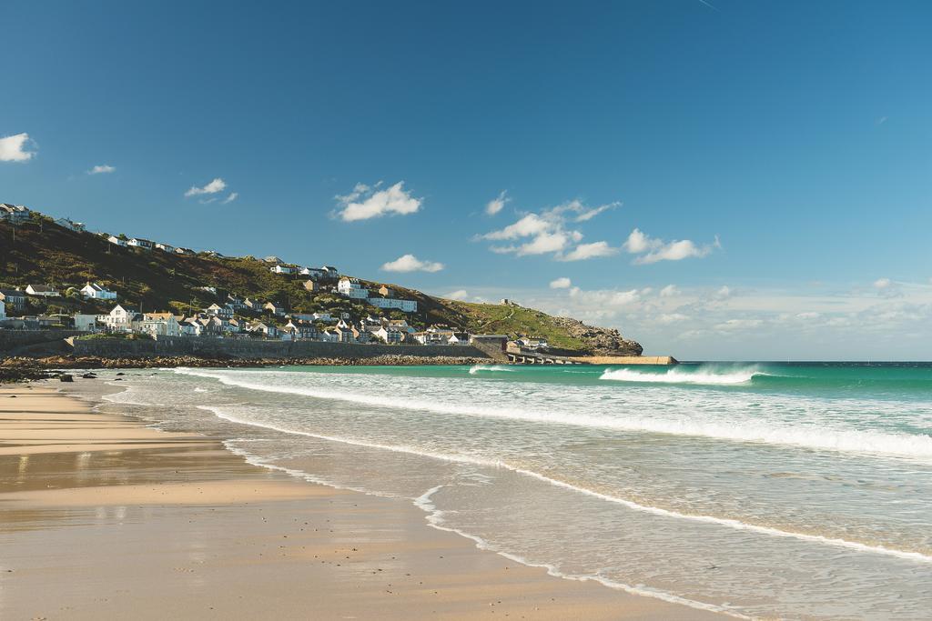 The Old Success Inn Sennen Cove Exterior photo